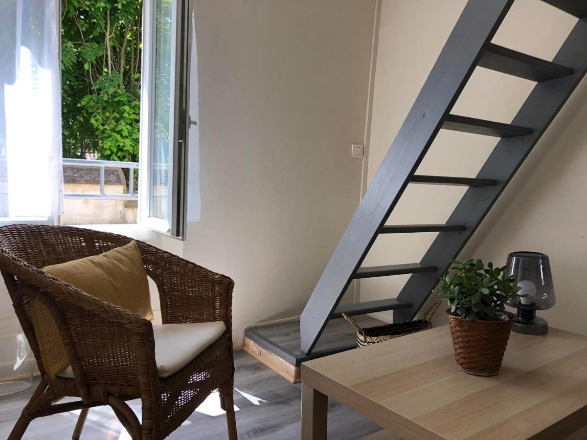 Charmant Duplex - Chez Delpha Фонтенбло Экстерьер фото