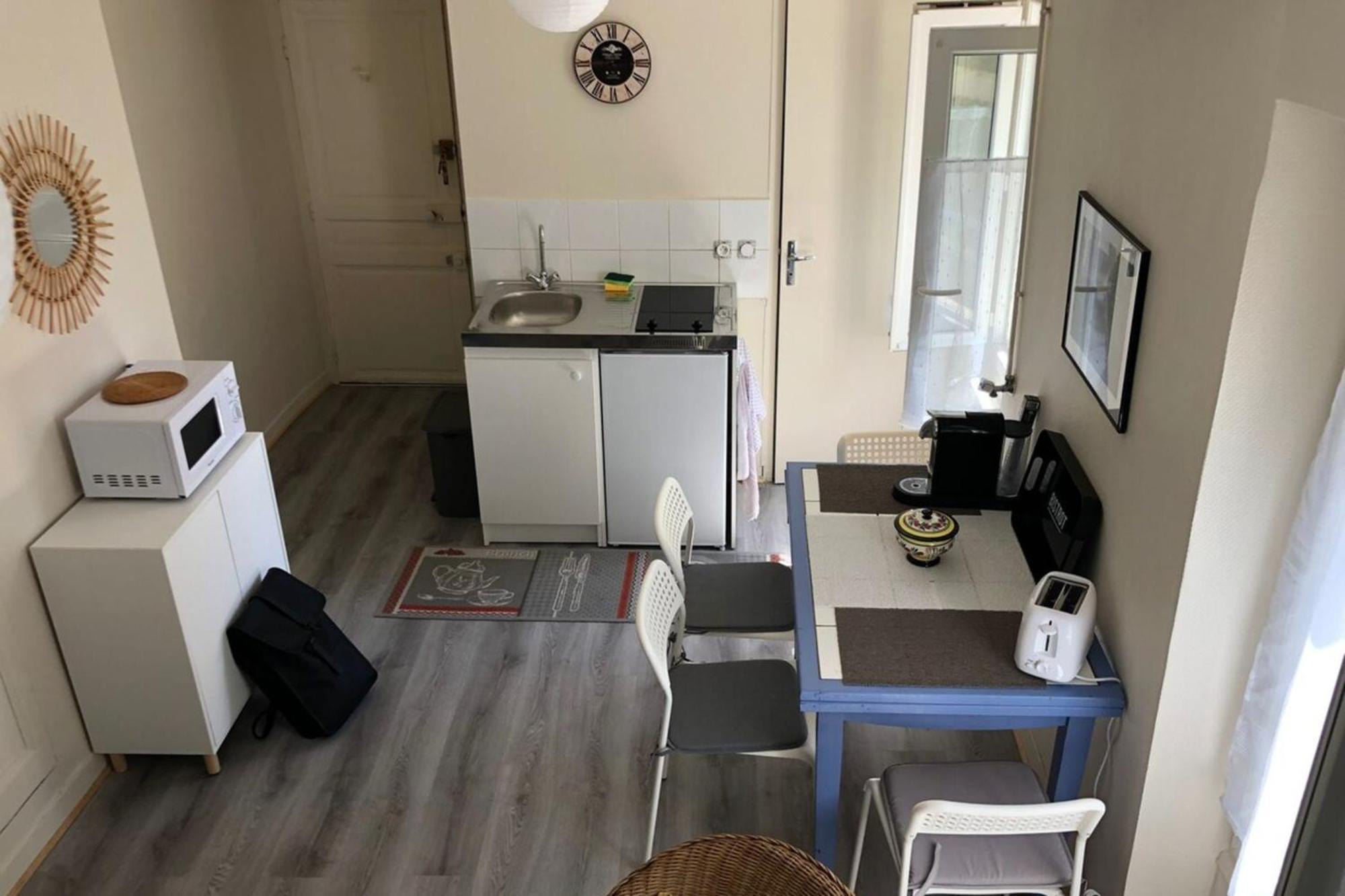 Charmant Duplex - Chez Delpha Фонтенбло Экстерьер фото
