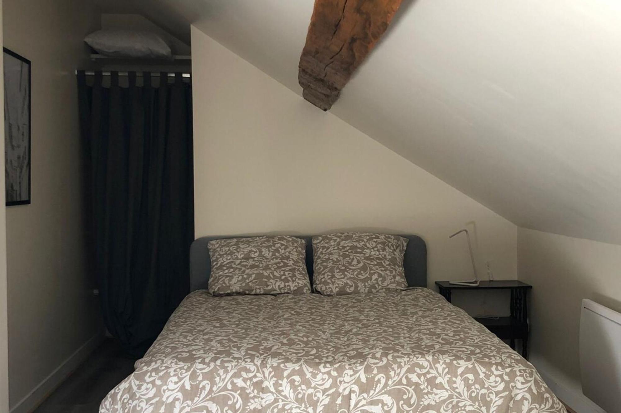 Charmant Duplex - Chez Delpha Фонтенбло Экстерьер фото